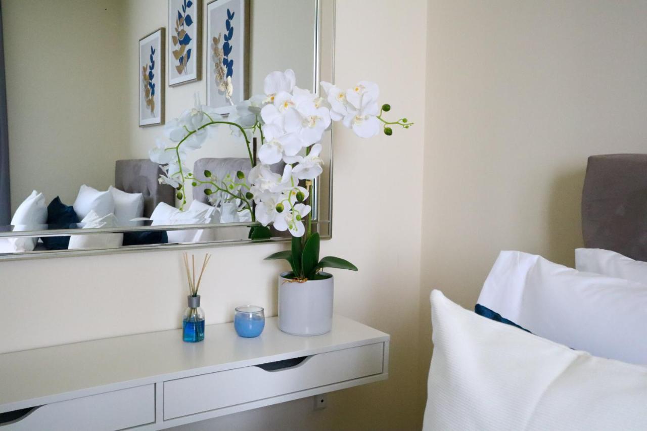 Higuests - Charming Apt With Private Balcony Near Dubai Mall Exterior foto